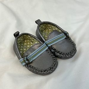 Old Navy Newborn Size Silver Moccasin Boat Shoes ~ Loafers